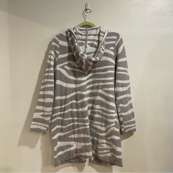 Piccadilly Gray Zebra Print Plush Hooded Cardigan Sz S - Picture 8 of 10